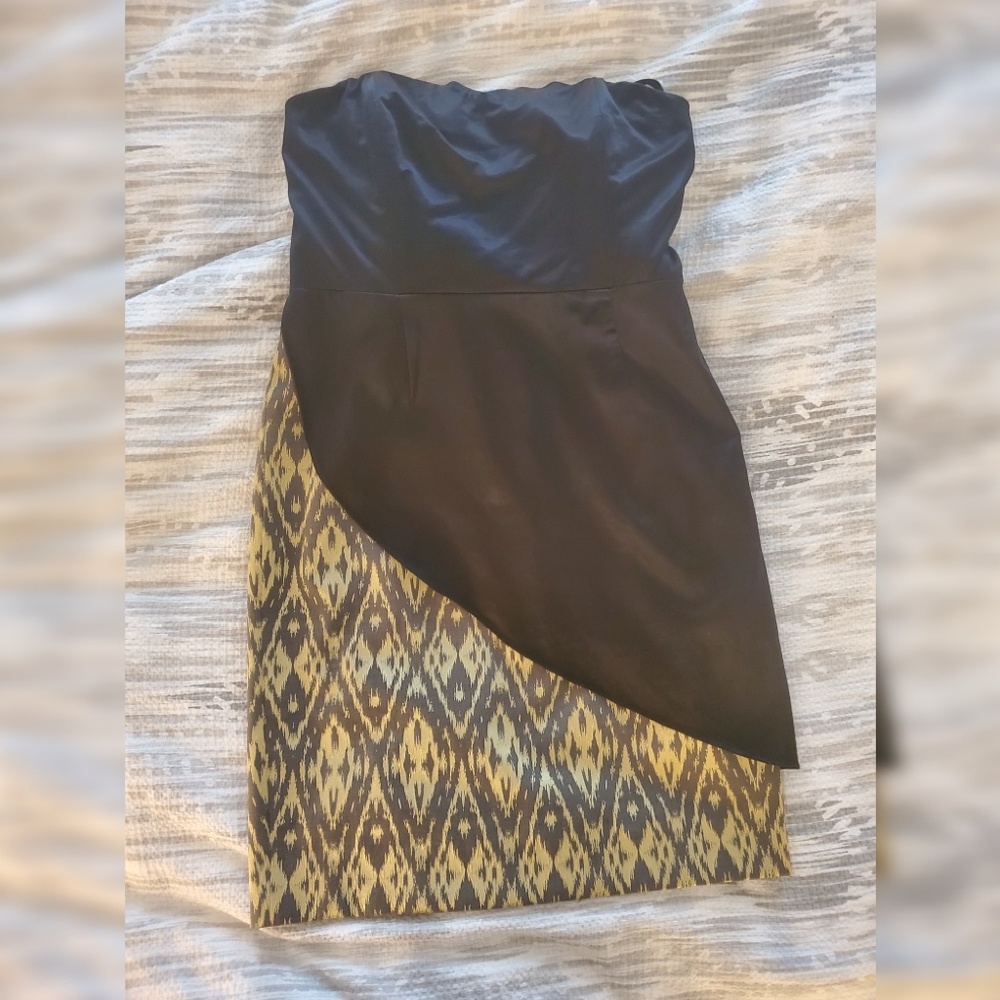 Strapless dress